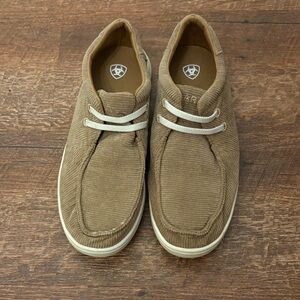 Ariat kids Hilo Tan Corduroy Slip-On Loafers like new never worn